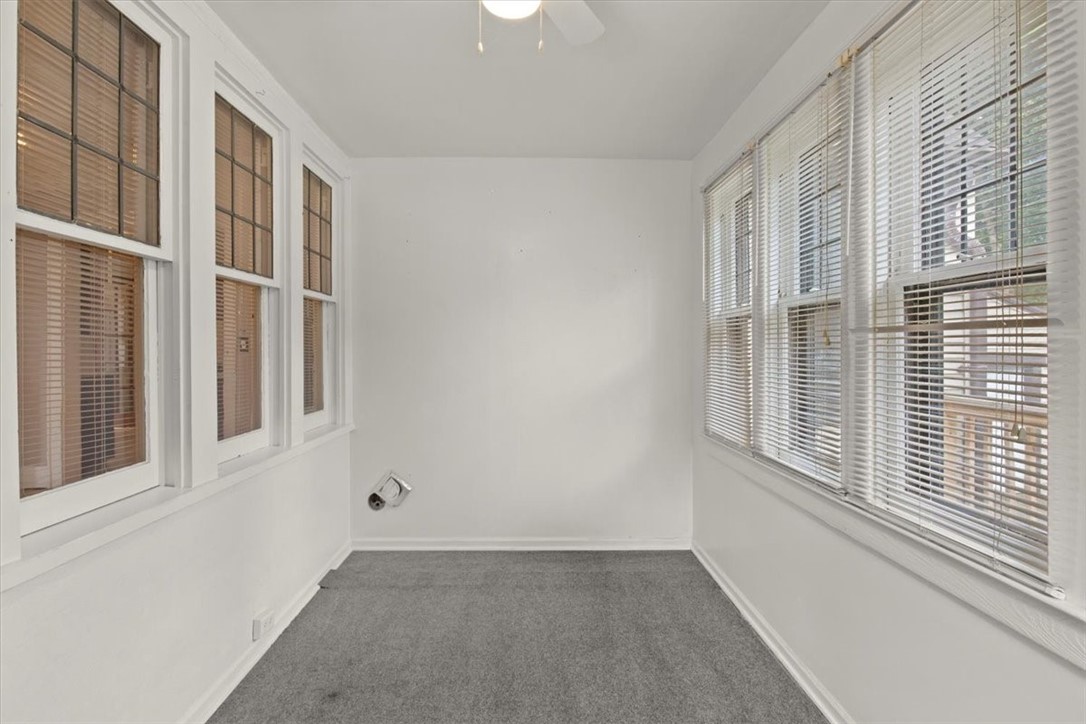 153 Seneca Road Irondequoit, NY 14622 - Photo 3 of 25