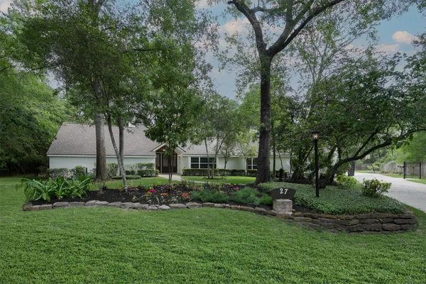 $6,100 | 27 Shaker Court West, The Woodlands, TX 77380