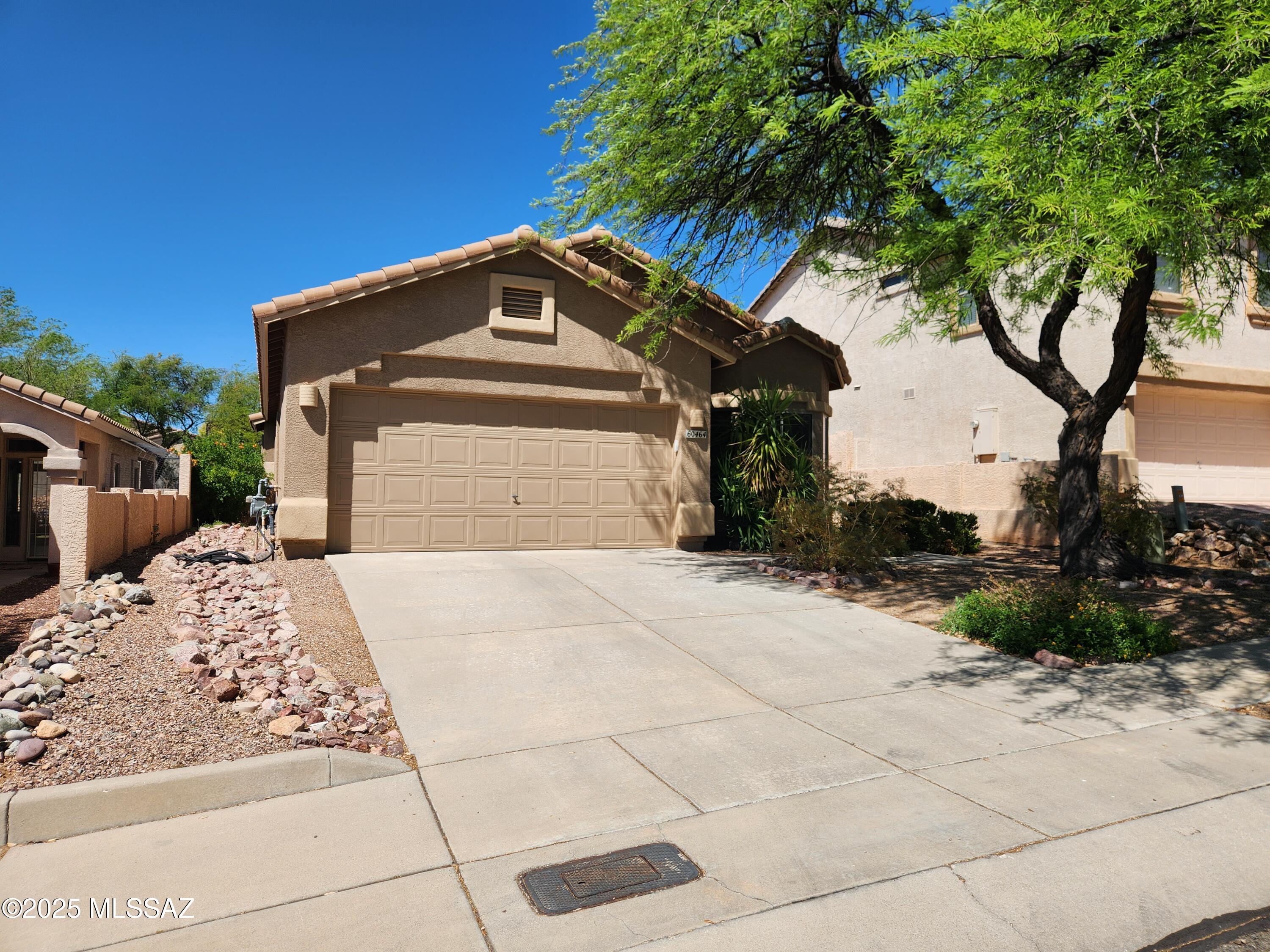 60464 East Black Crest Loop Tucson, AZ 85739 - Photo 2 of 33