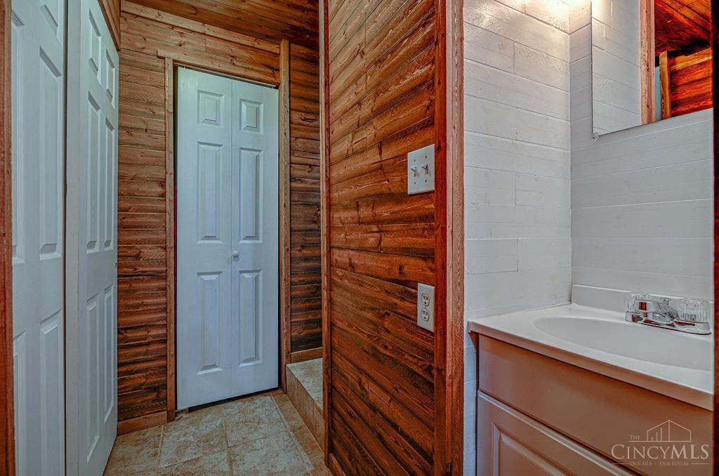 1769 Resor Road Fairfield, OH 45014 - Photo 28 of 56 Gallery Image 28