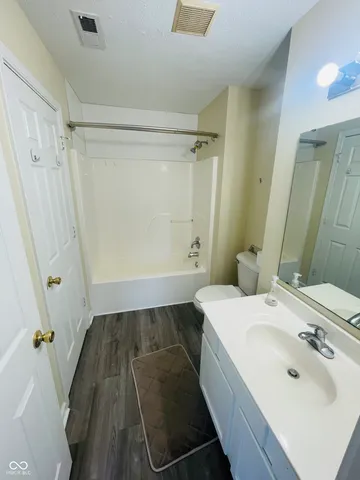 $190,000 | 4936 Tuscany Lane, Indianapolis, IN 46254