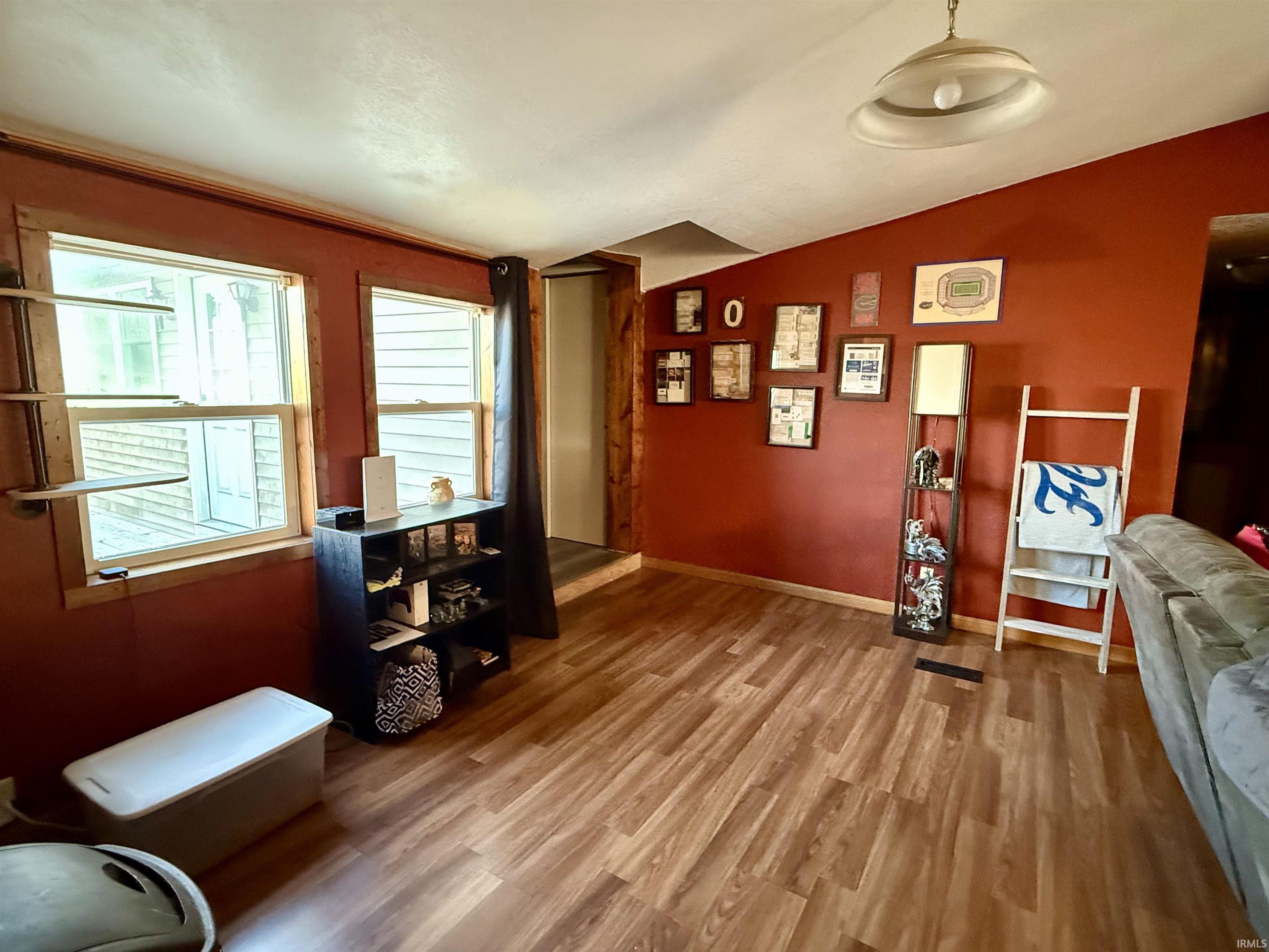 11461 North Minnich Road Decatur, IN 46733 - Photo 3 of 34