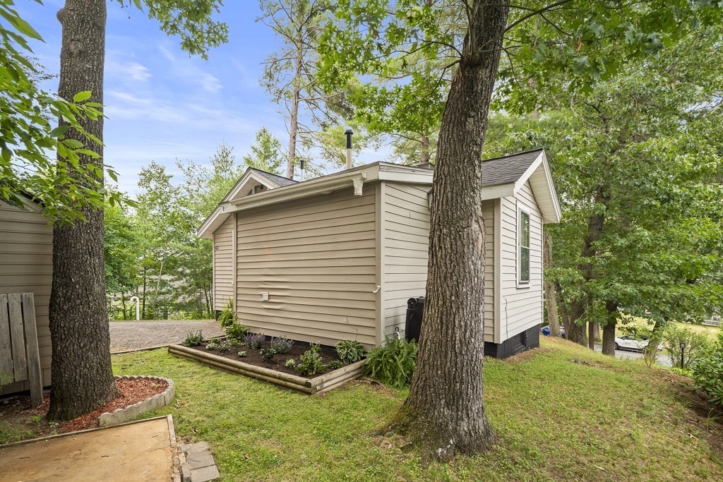 36 Elm Road Westford, MA 01886 - Photo 20 of 28