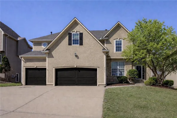 $619,000 | 21516 West 99th Street, Lenexa, KS 66220