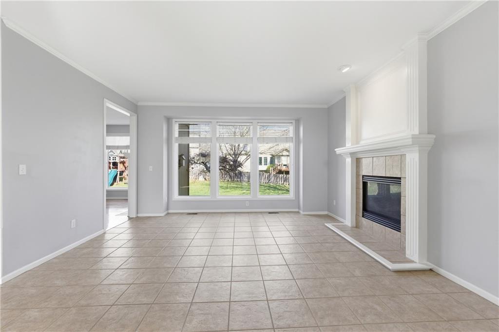 21516 West 99th Street Lenexa, KS 66220 - Photo 2 of 53