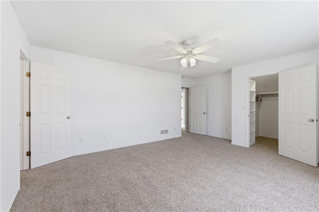 21516 West 99th Street Lenexa, KS 66220 - Photo 29 of 53