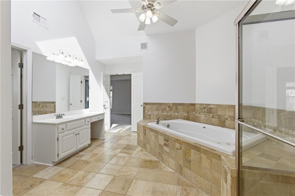 21516 West 99th Street Lenexa, KS 66220 - Photo 34 of 53