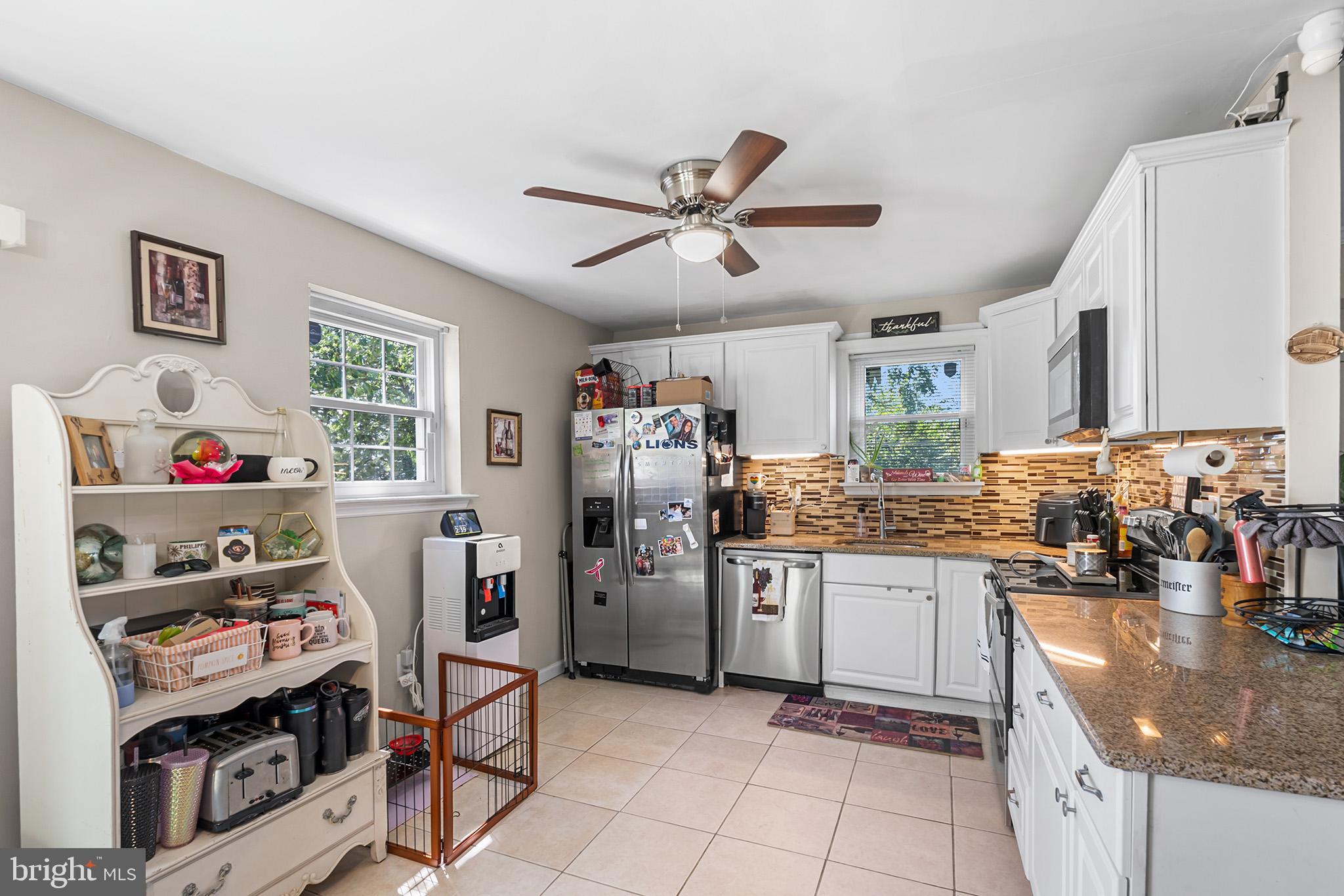 3808 Walnut Ridge Estate Pottstown, PA 19464 - Photo 11 of 30 a kitchen with refrigerator and cabinets