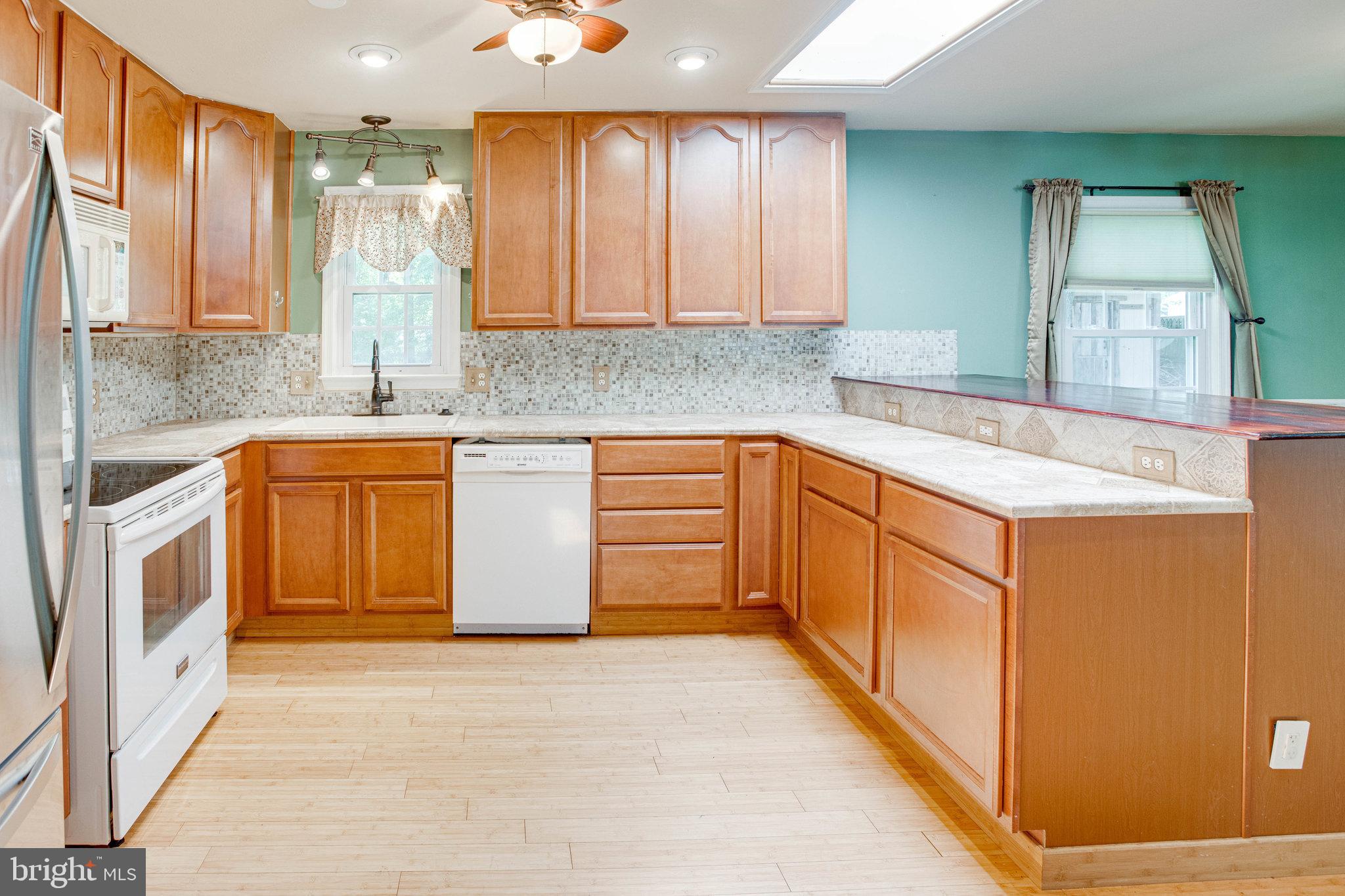 209 Raintree Boulevard Stafford, VA 22556 - Photo 8 of 48