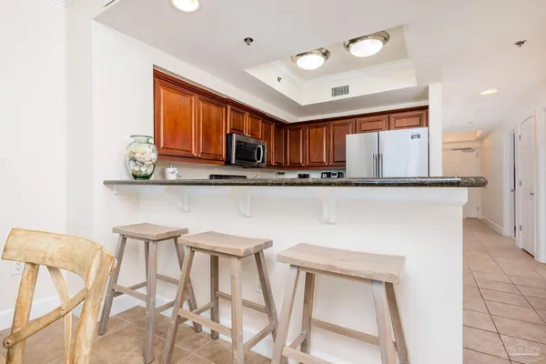 $639,500 | 401 East Beach Boulevard, Unit 905, Gulf Shores, AL 36542