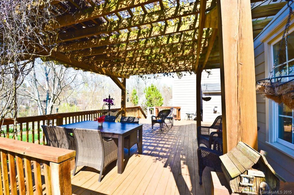 704 Shady Grove Crossing, Unit 496 Fort Mill, SC 29708 - Photo 11 of 20 a view of outdoor seating