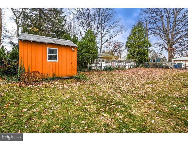 2918 Eagle Road Abington, PA 19001 - Photo 25 of 25 Back Yard
