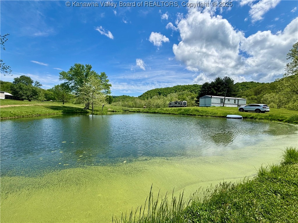 48 Rathbone Lane Creston, WV 26141 - Photo 1 of 22 Gallery Image 1
