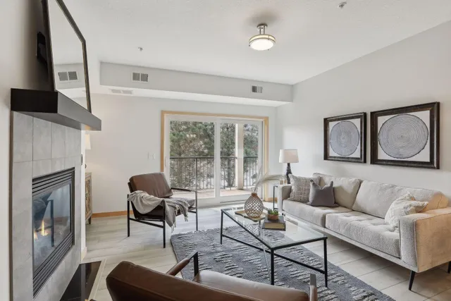 $265,000 | 10806 South Shore Drive, Unit 103, Plymouth, MN 55441
