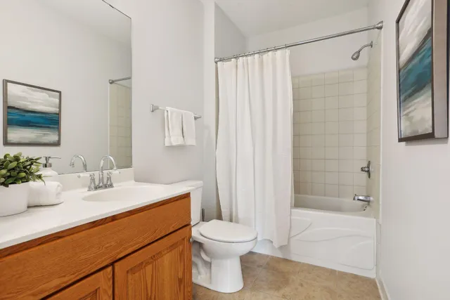 $265,000 | 10806 South Shore Drive, Unit 103, Plymouth, MN 55441