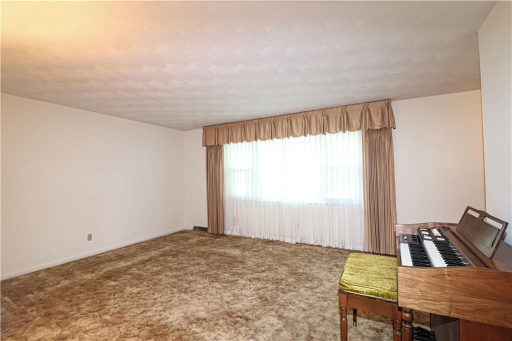 2237 Colt Road Indianapolis, IN 46227 - Photo 11 of 23 Gallery Image 11