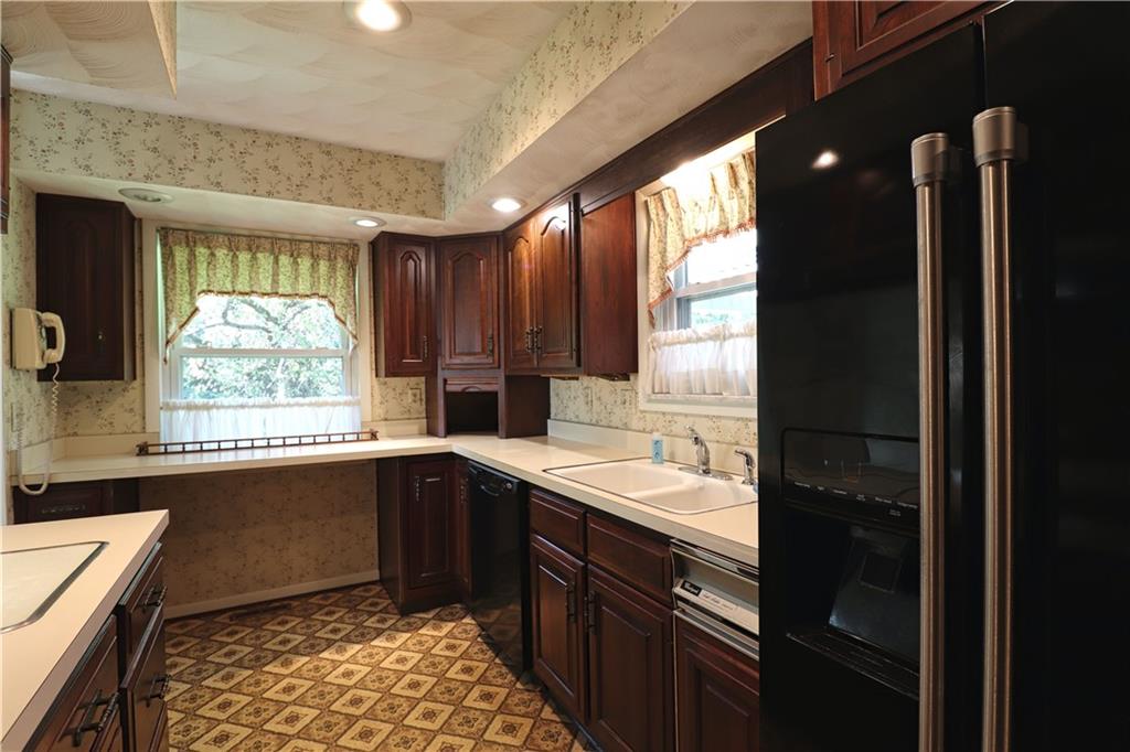2237 Colt Road Indianapolis, IN 46227 - Photo 4 of 23 Gallery Image 4