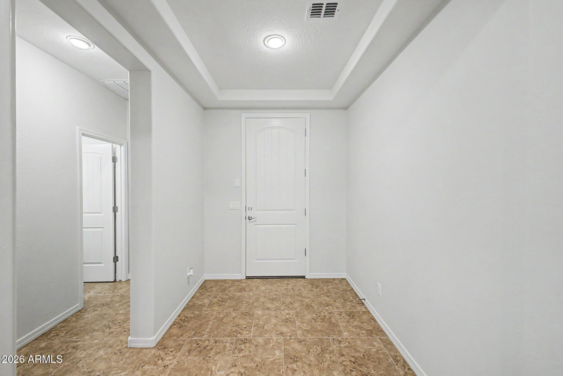 1447 East Warbler Road Gilbert, AZ 85297 - Photo 8 of 41 08-Warbler