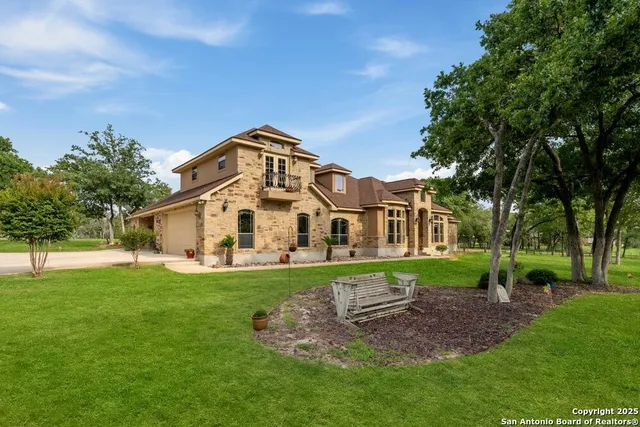 $1,299,000 | 7627 Farm To Market 775, La Vernia, TX 78121