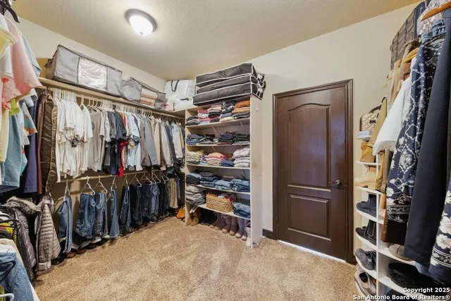 $1,299,000 | 7627 Farm To Market 775, La Vernia, TX 78121