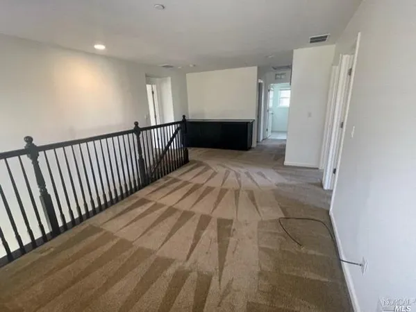 $3,450 | 436 Potters Lane, Vacaville, CA 95687