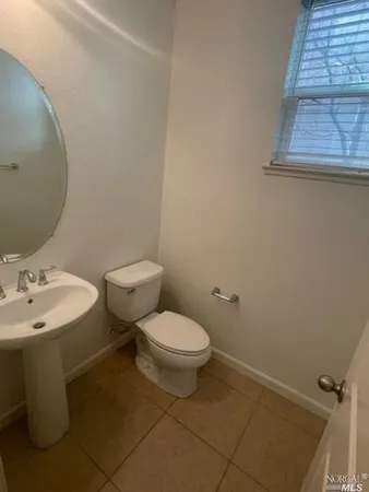 $3,450 | 436 Potters Lane, Vacaville, CA 95687