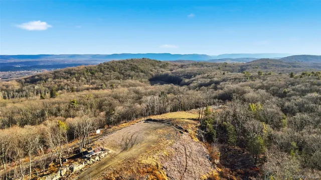 $1,100,000 | 229 Mt Zion Road, Marlboro, NY 12542