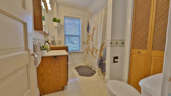 $229,000 | 1103 East 10th Street, Duluth, MN 55805