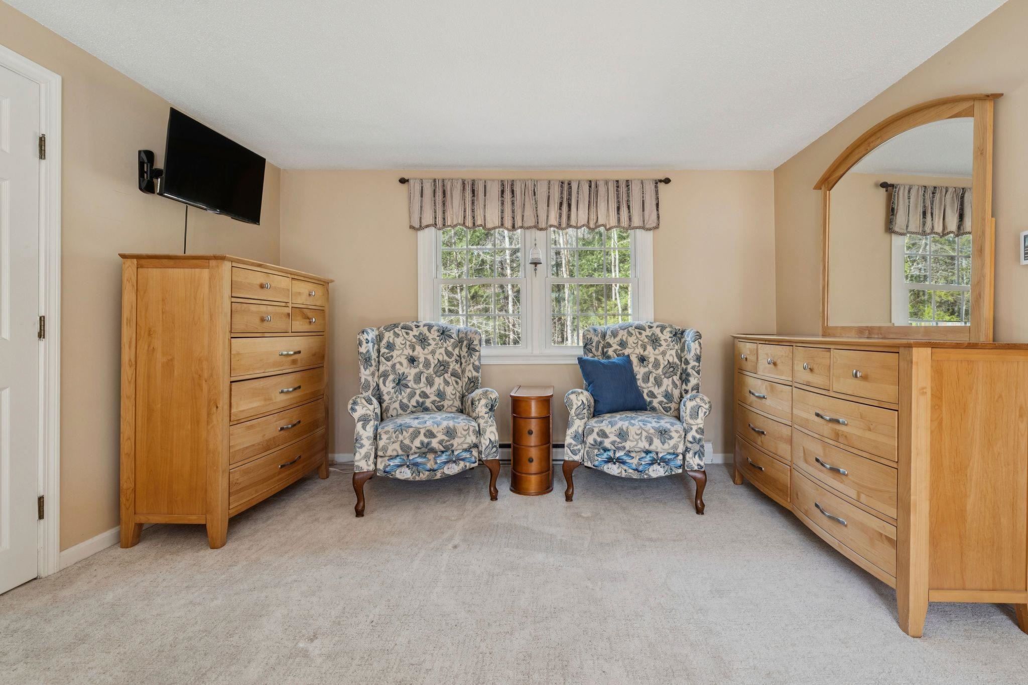 66 Sparrowhawk Road New London, NH 03257 - Photo 16 of 32