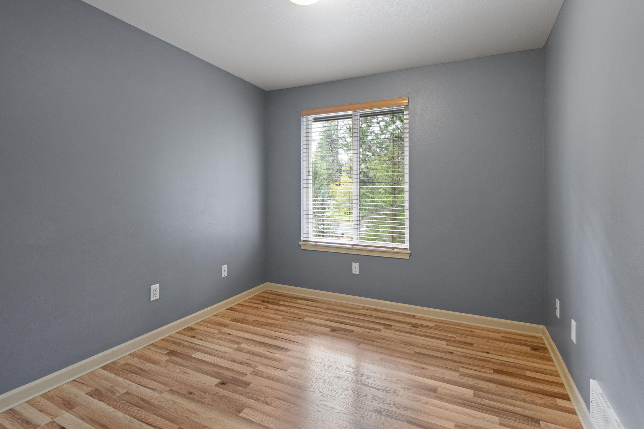 59736 Navajo Road Bend, OR 97702 - Photo 14 of 34 14-web-or-mls-DSC_7681