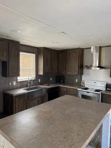 $1,300 | 239 Road 5027 Cleveland Tx 77327, Cleveland, TX 77327