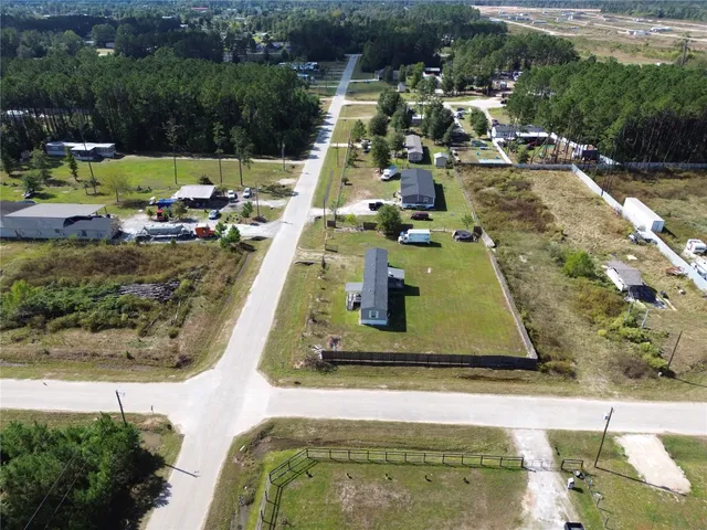 $1,300 | 239 Road 5027 Cleveland Tx 77327, Cleveland, TX 77327