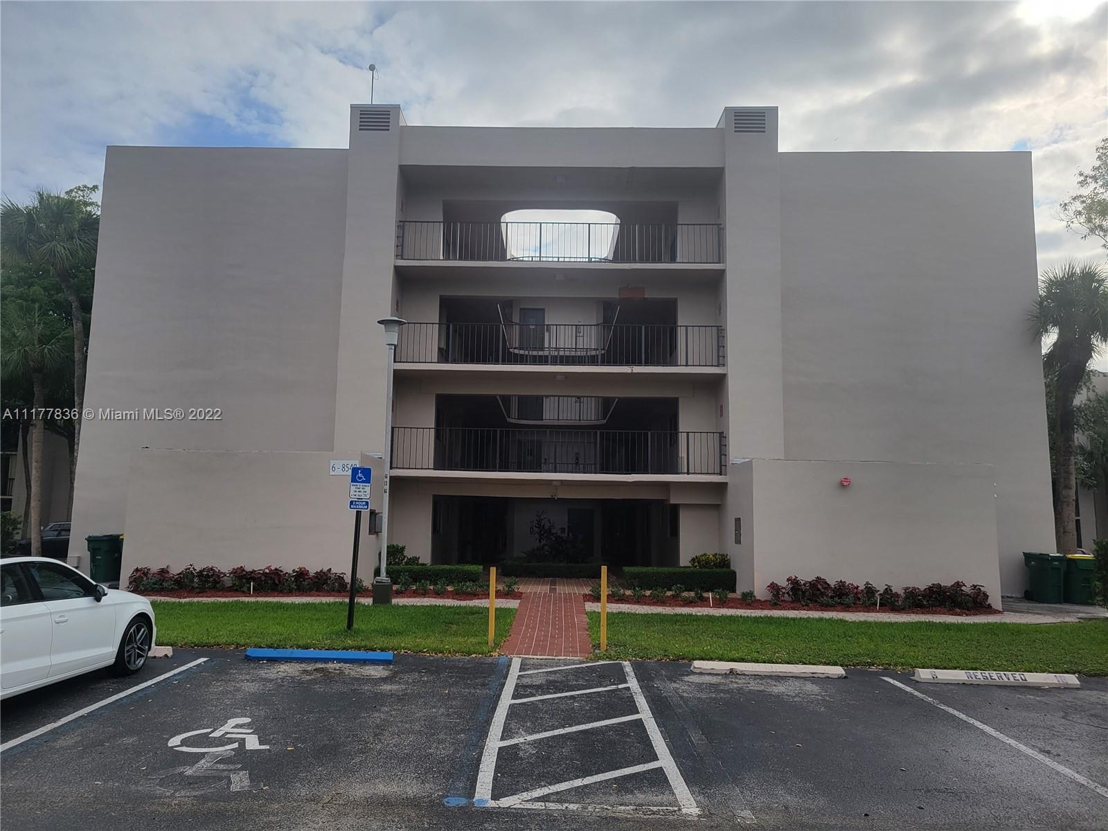 8540 Southwest 133rd Avenue Road, Unit 114 Miami, FL 33183 - Photo 3 of 22 Gallery Image 3