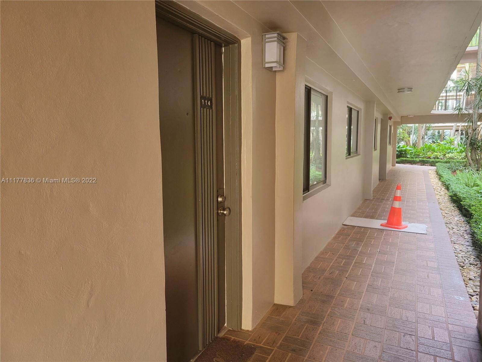 8540 Southwest 133rd Avenue Road, Unit 114 Miami, FL 33183 - Photo 4 of 22 Gallery Image 4