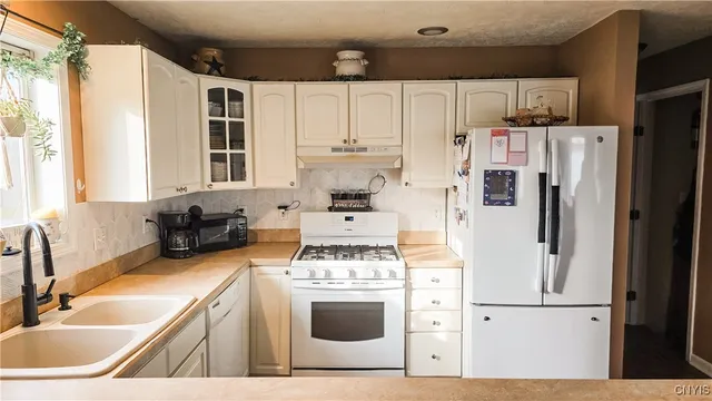 $254,900 | 421 Foil Road, Amboy, NY 13493