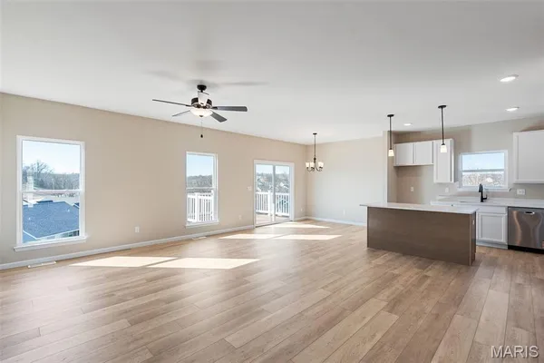 $333,000 | 411 Daniel Court, New Haven, MO 63068