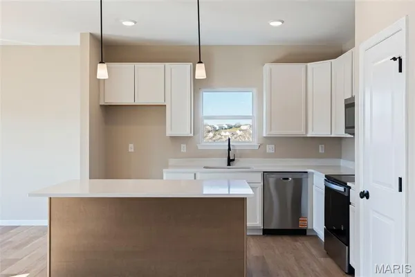 $333,000 | 411 Daniel Court, New Haven, MO 63068