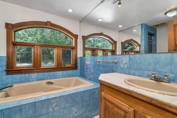 $449,000 | 15 Lois Lane, Sweden, ME 04040