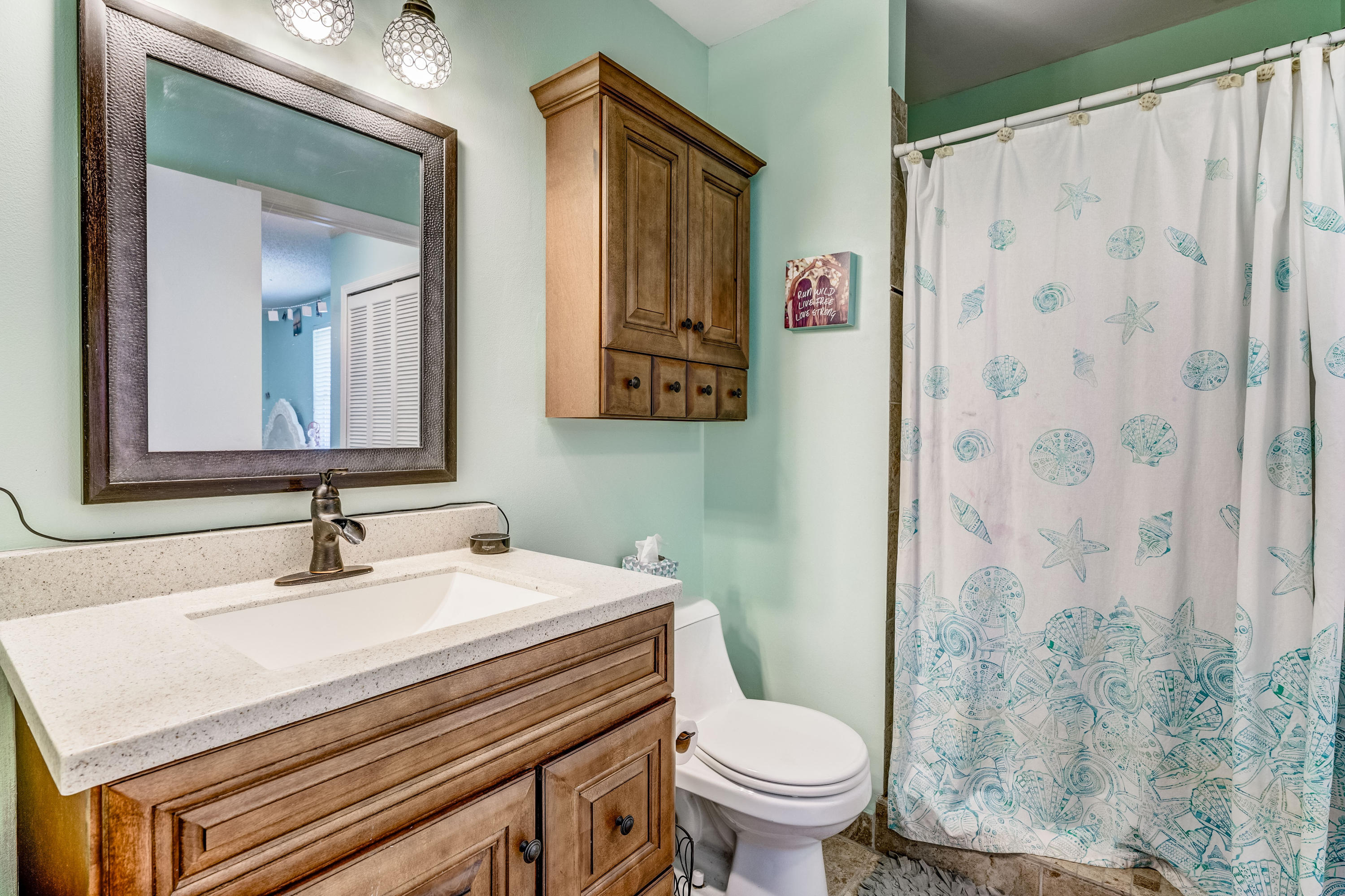 141 St Michaels Court Jupiter, FL 33458 - Photo 19 of 37 Jack and Jill Bath