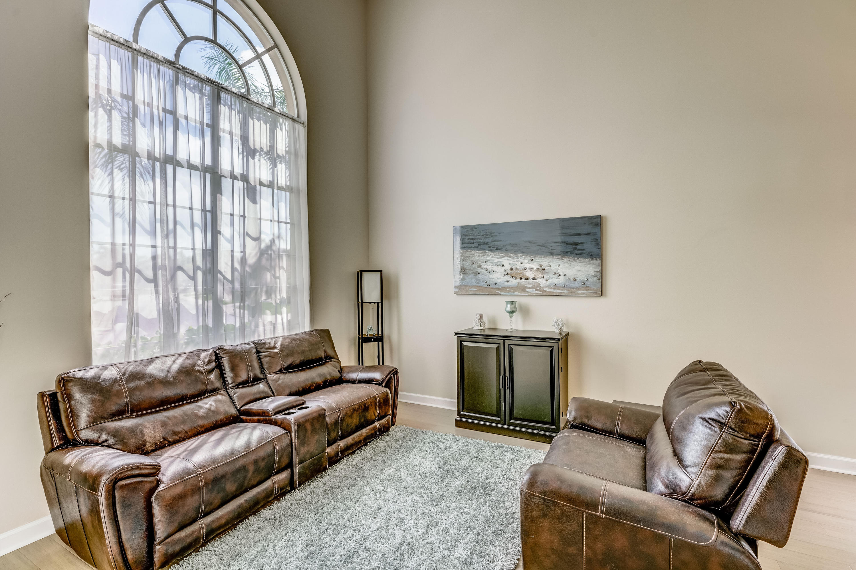 141 St Michaels Court Jupiter, FL 33458 - Photo 2 of 37 Formal Living Room