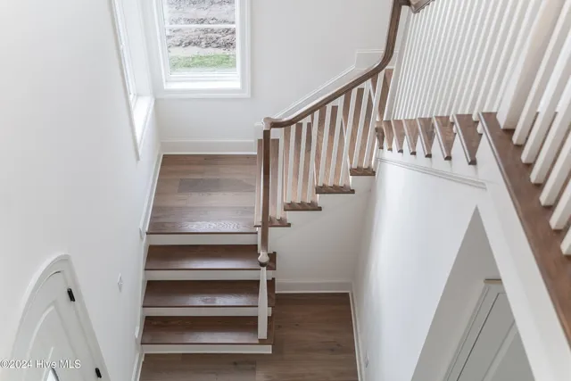 $719,900 | 138 Pine Tree Point, Snow Hill, NC 28580