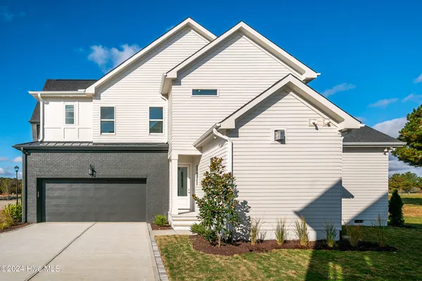 $719,900 | 138 Pine Tree Point, Snow Hill, NC 28580