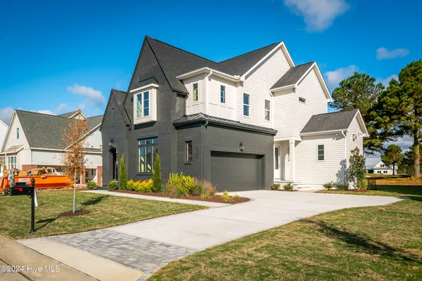 $719,900 | 138 Pine Tree Point, Snow Hill, NC 28580