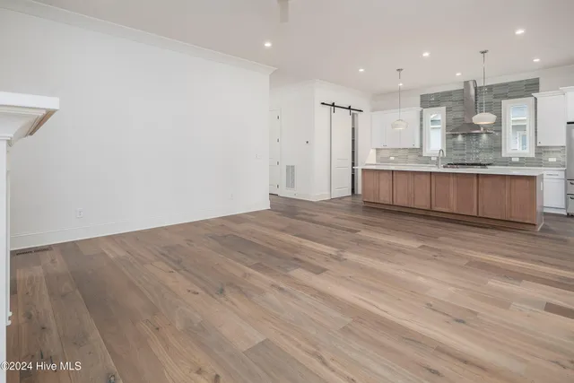 $719,900 | 138 Pine Tree Point, Snow Hill, NC 28580