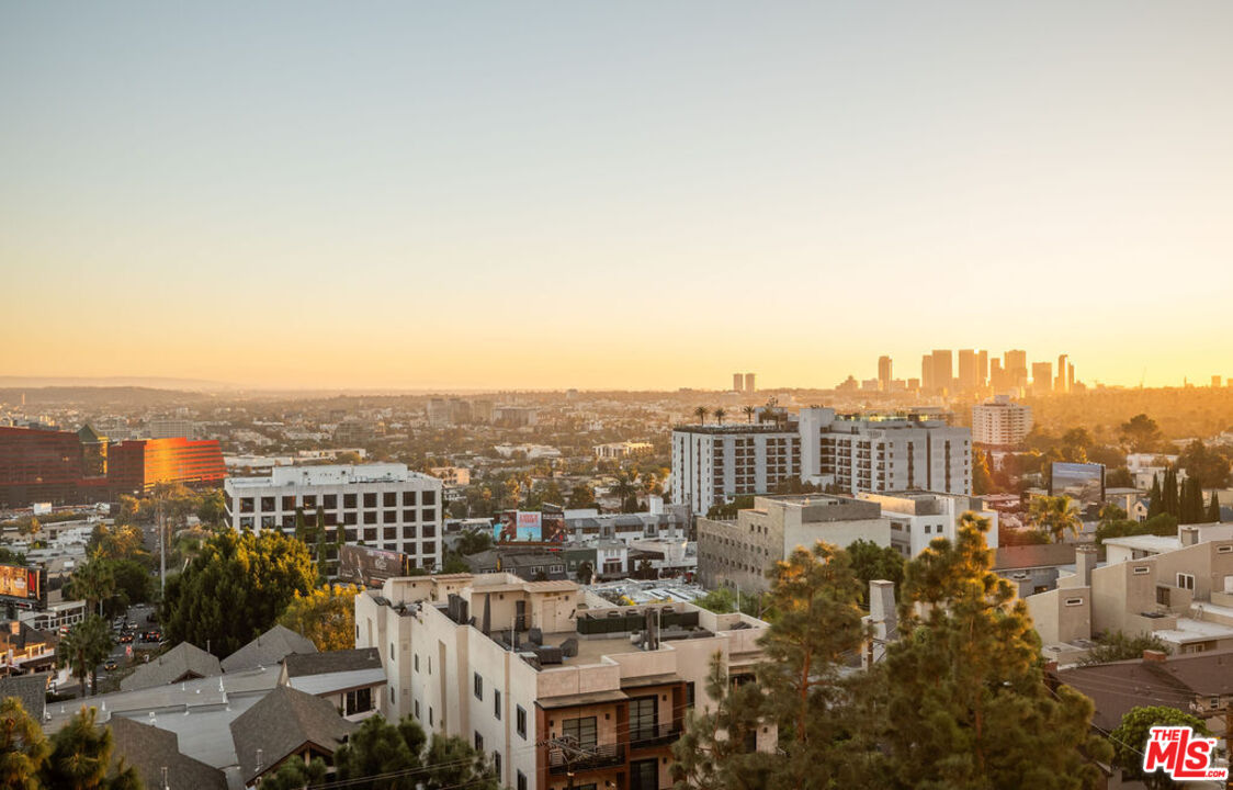 8787 Shoreham Drive, Unit 607 West Hollywood, CA 90069 - Photo 19 of 25 a view of a city