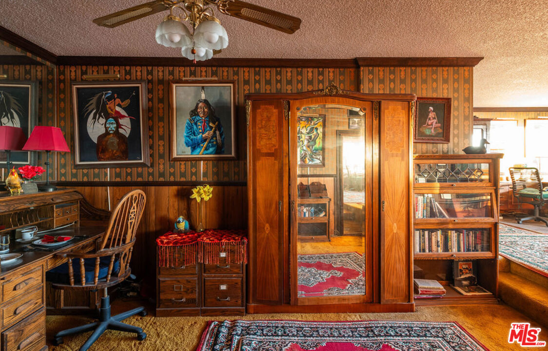 8787 Shoreham Drive, Unit 607 West Hollywood, CA 90069 - Photo 6 of 25 a view of a interior of the house