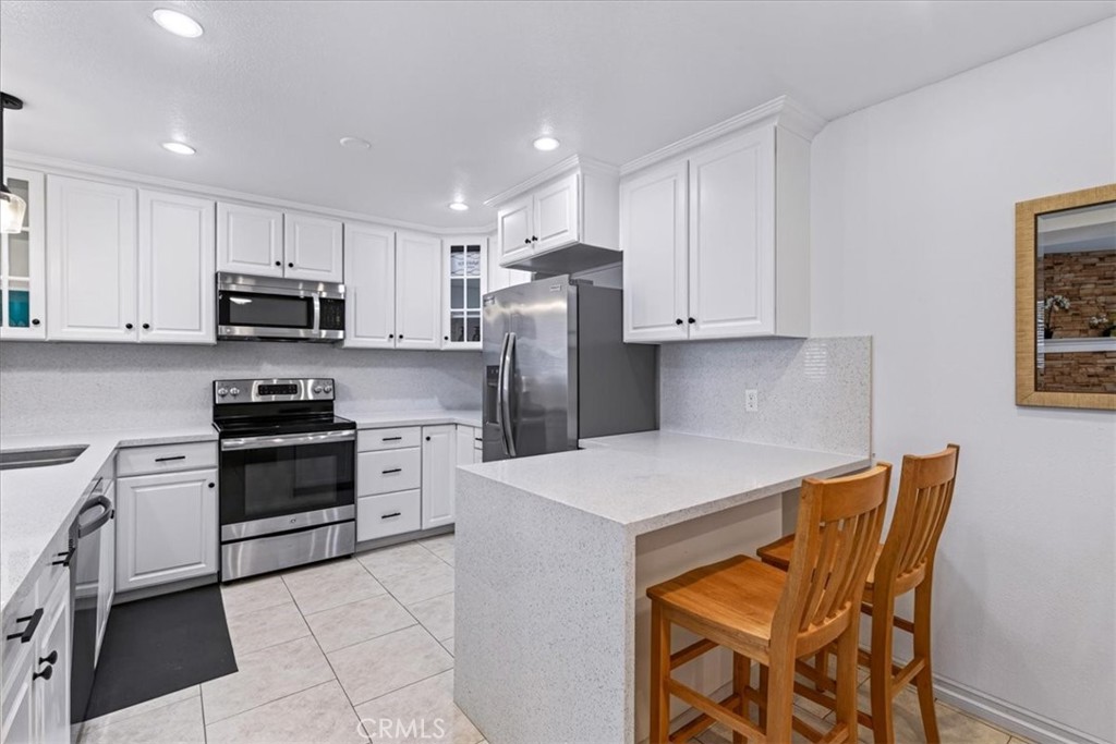 34134 Selva Road, Unit 248 Dana Point, CA 92629 - Photo 8 of 35 Kitchen