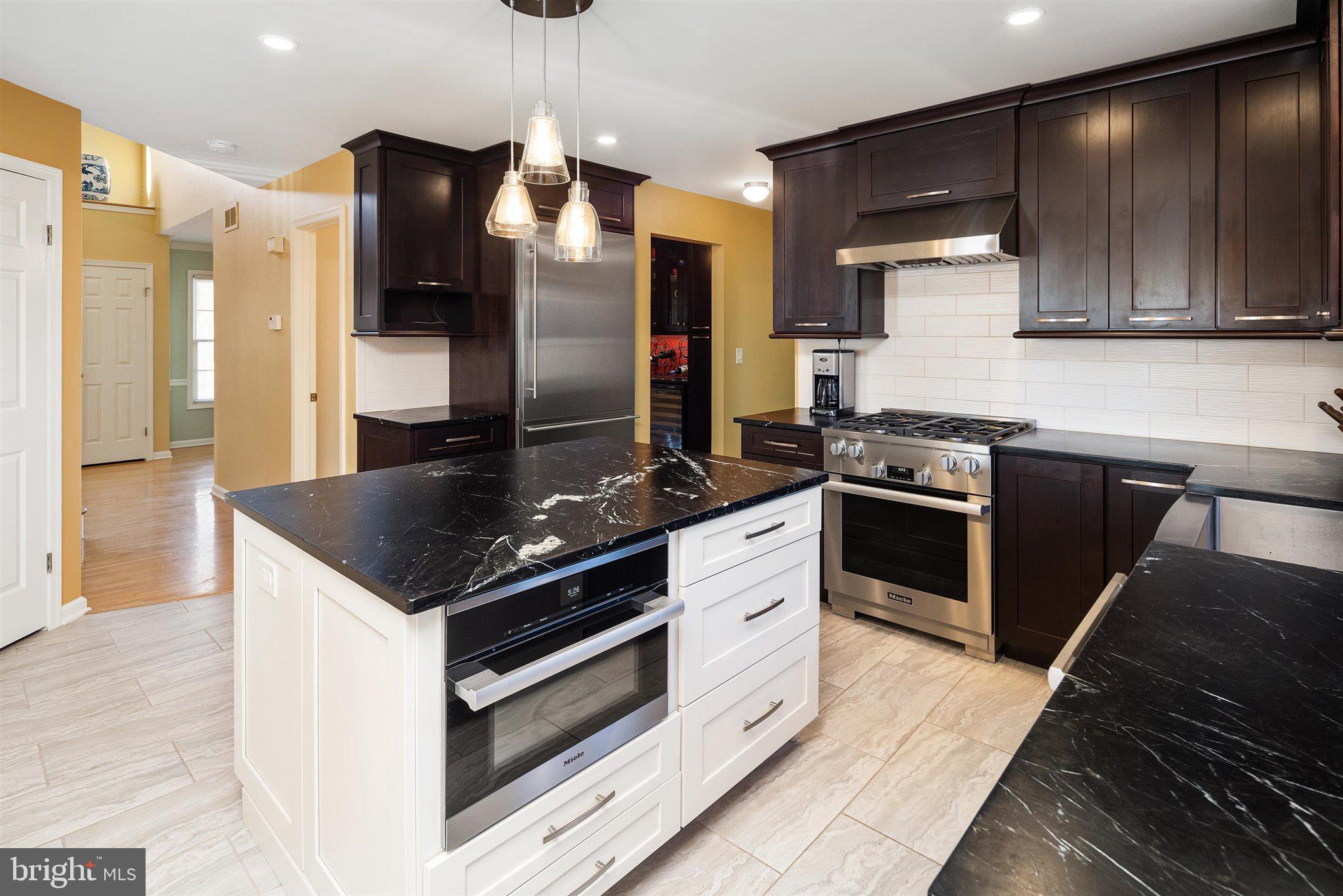29 Priory Road Princeton Junction, NJ 08550 - Photo 4 of 35