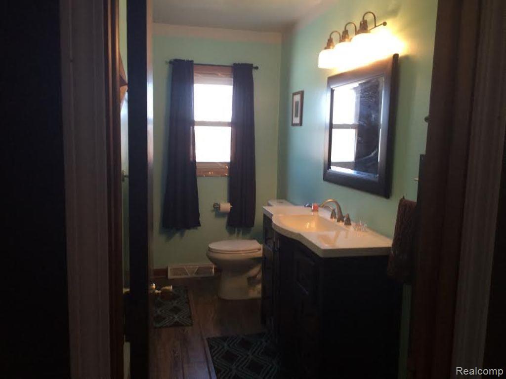 1040 North Gregory Road Fowlerville, MI 48836 - Photo 11 of 31 2 Gregory 1040.jpg