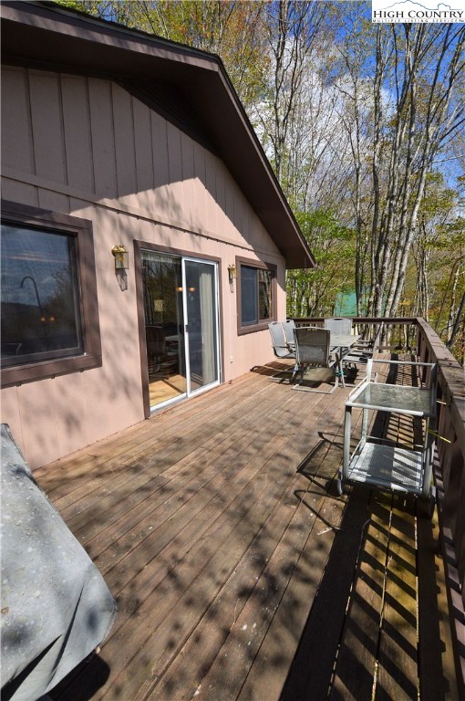238 Lakeledge Road Beech Mountain, NC 28604 - Photo 6 of 43 Gallery Image 6